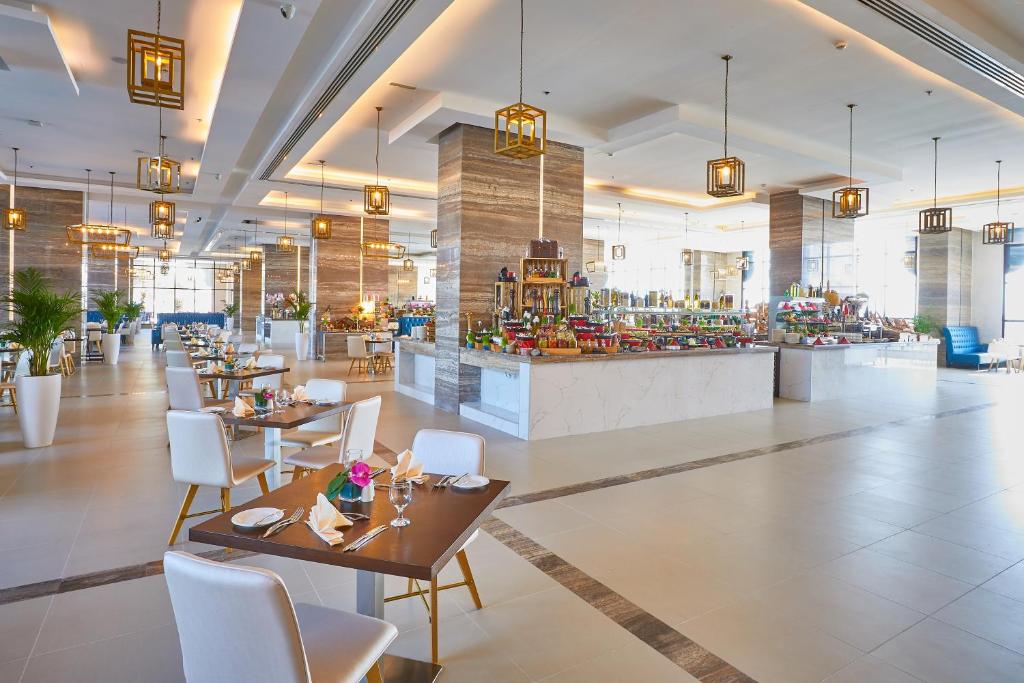 Al Bahar Hotel & Resort Fujairah 04
