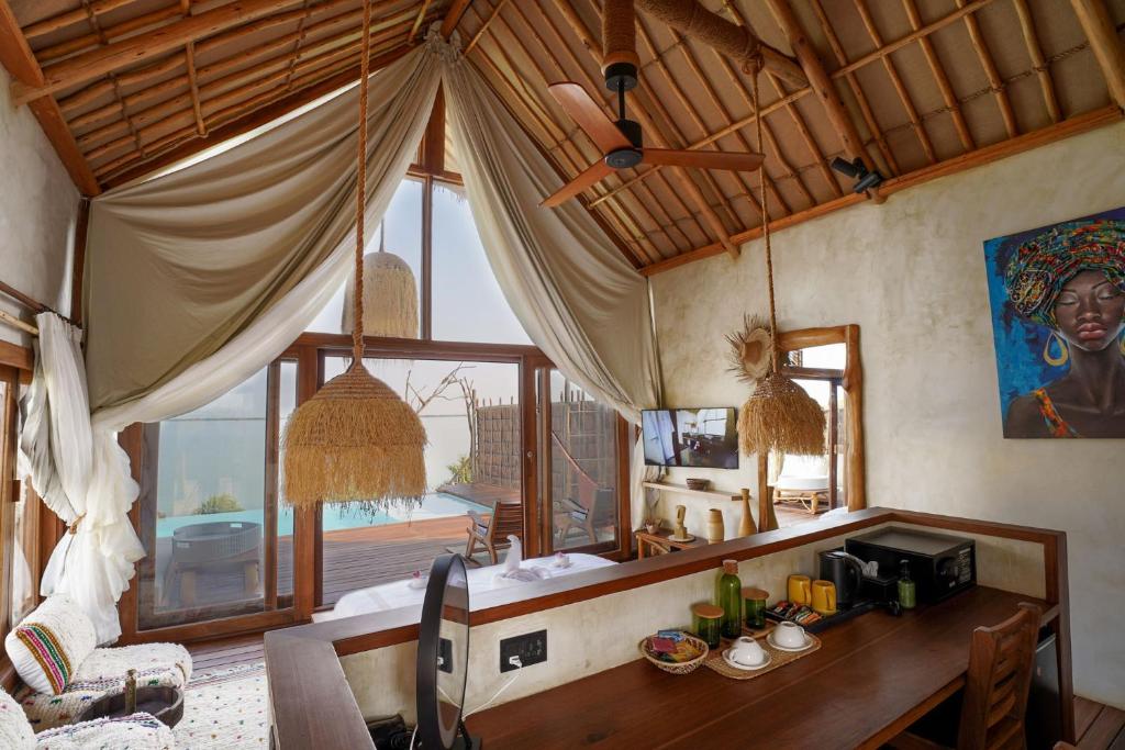 Casa Mikoko Resort Umm Al Quwain 04