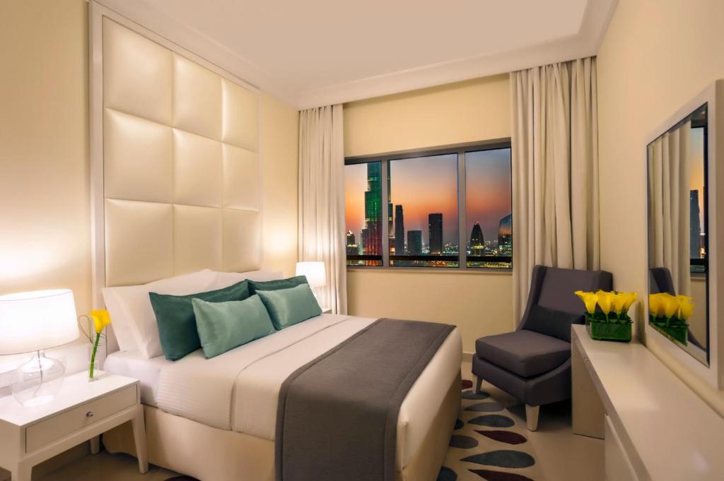 DAMAC Maison Mall Street Dubai 02