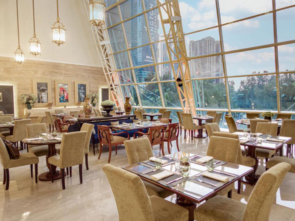 Grand Millennium Dubai Dubai 02