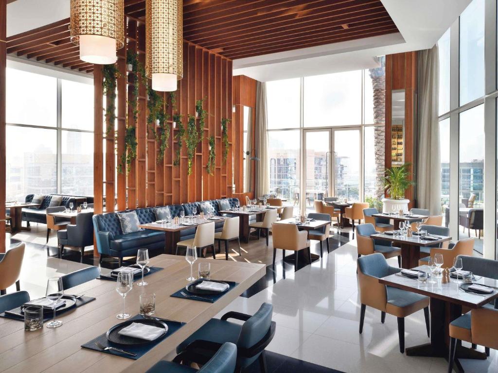 Grand Plaza Mövenpick Media City Dubai 04