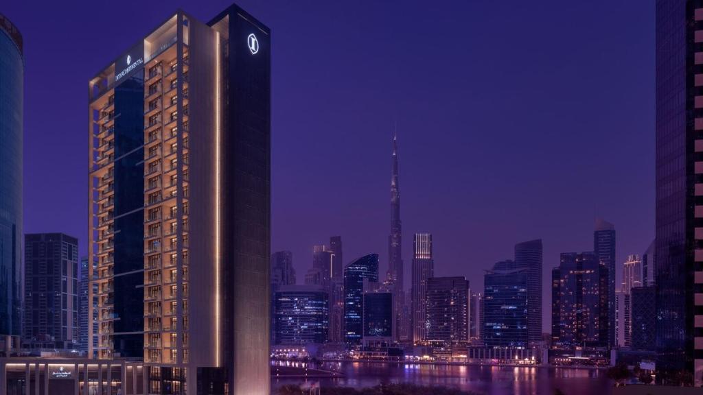 InterContinental Residences Dubai Business Bay by IHG Dubai 01