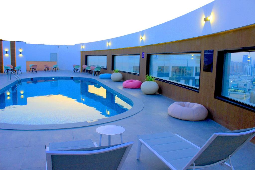 Pyramisa Hotel Apartments Dubai 04