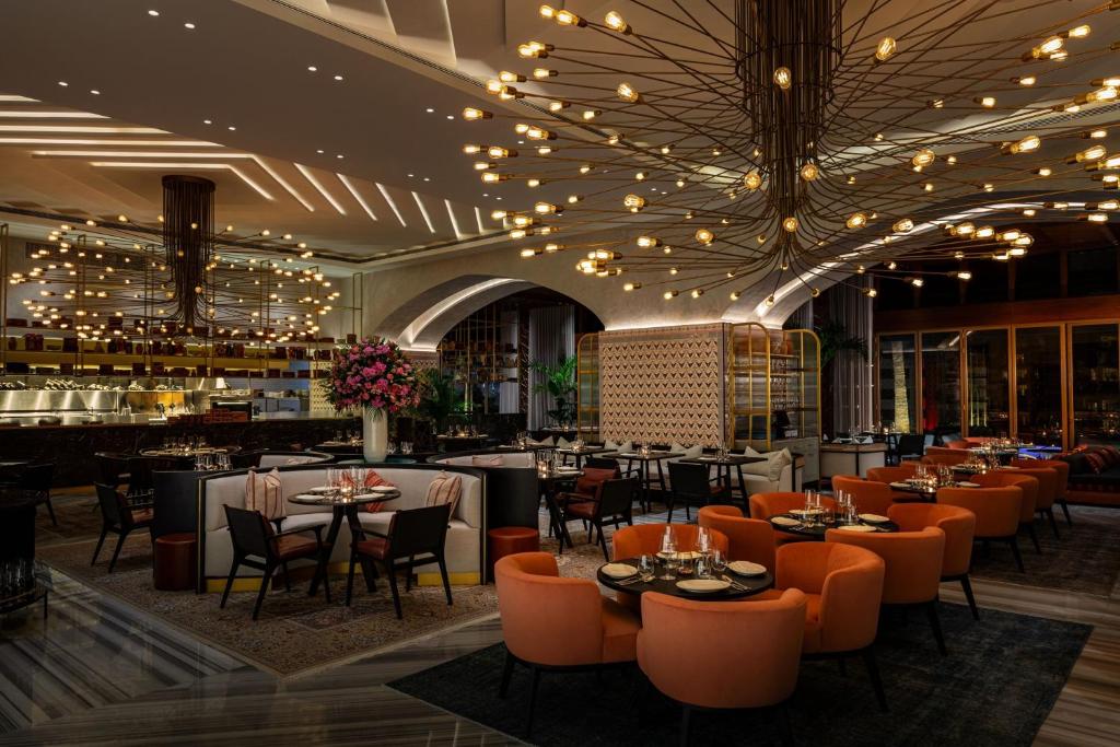 The St. Regis Dubai, The Palm Dubai 03