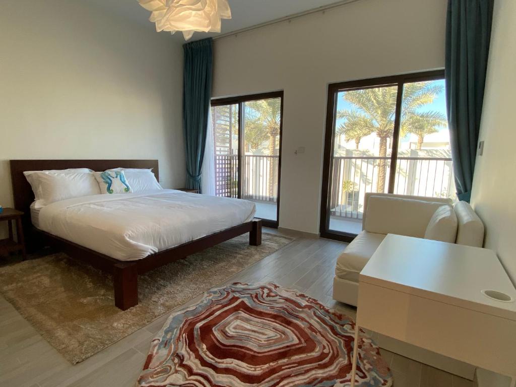 The White villa Fujairah 02