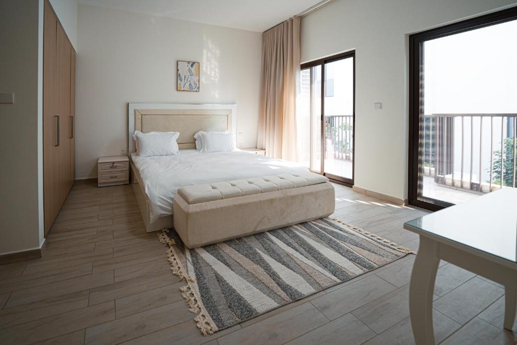 White Villa By the Sea Fujairah 02