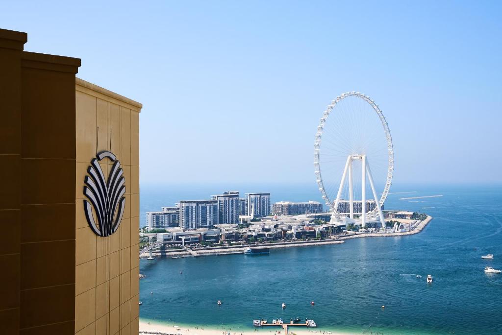 Amwaj Rotana, Jumeirah Beach Dubai