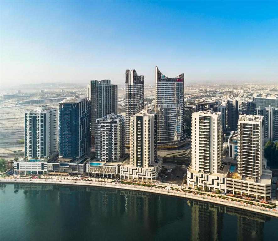 Embassy Suites By Hilton Dubai Business Bay Dubai 03
