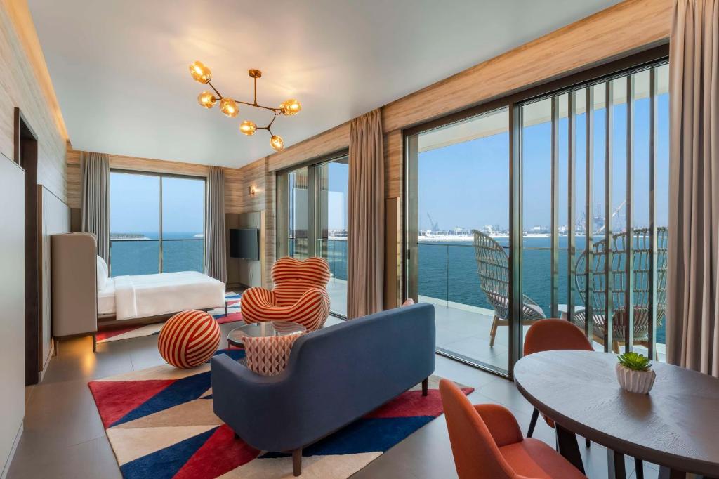Hyatt Centric Jumeirah Dubai Dubai 02