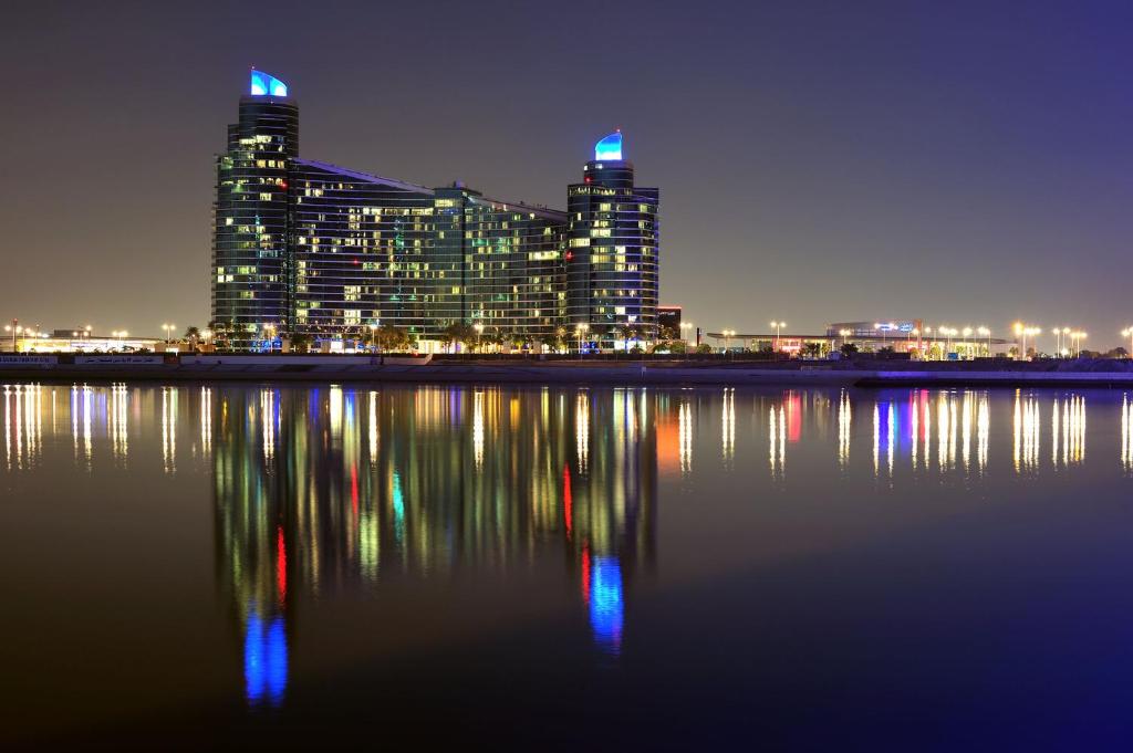 InterContinental Residence Suites Dubai Festival City by IHG Dubai 02