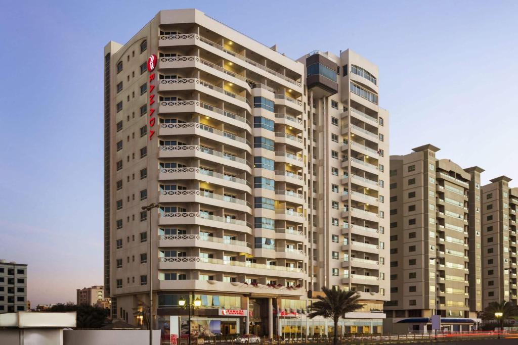Ramada by Wyndham Beach Hotel Ajman Ajman 01