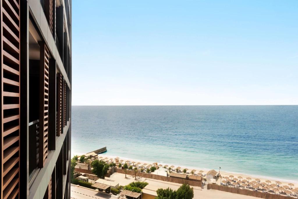 Wyndham Garden Ajman Corniche Ajman 04