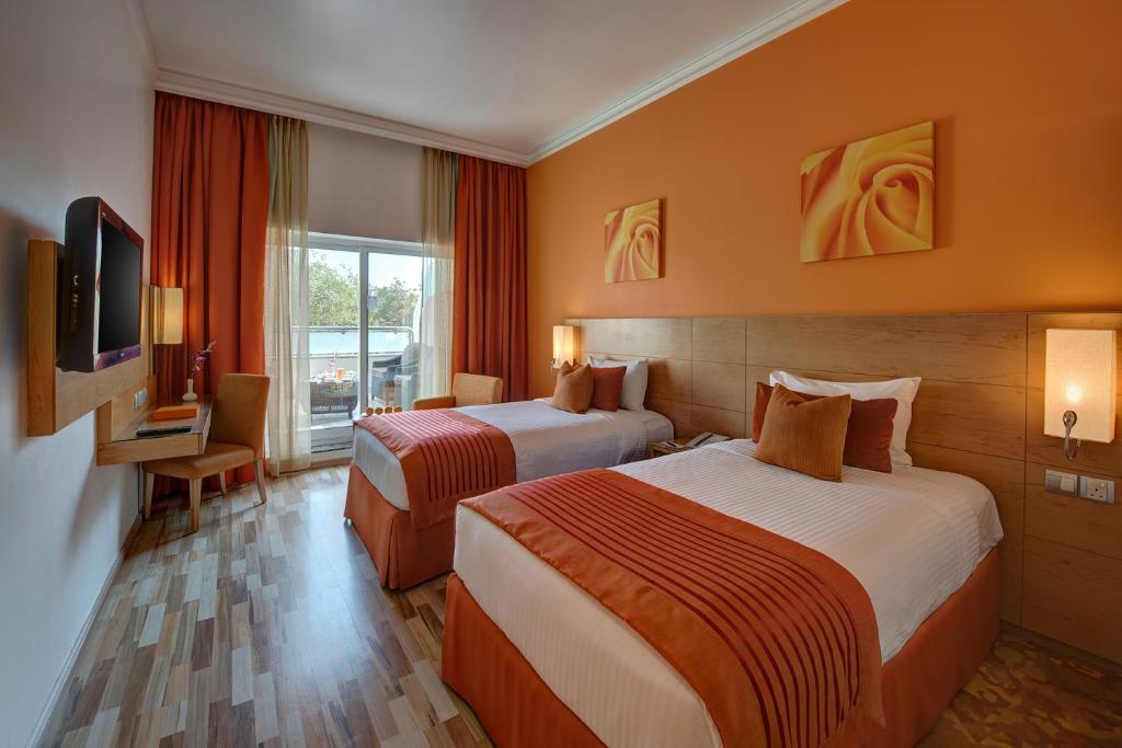 Al Khoory Executive Hotel, Al Wasl Dubai 03