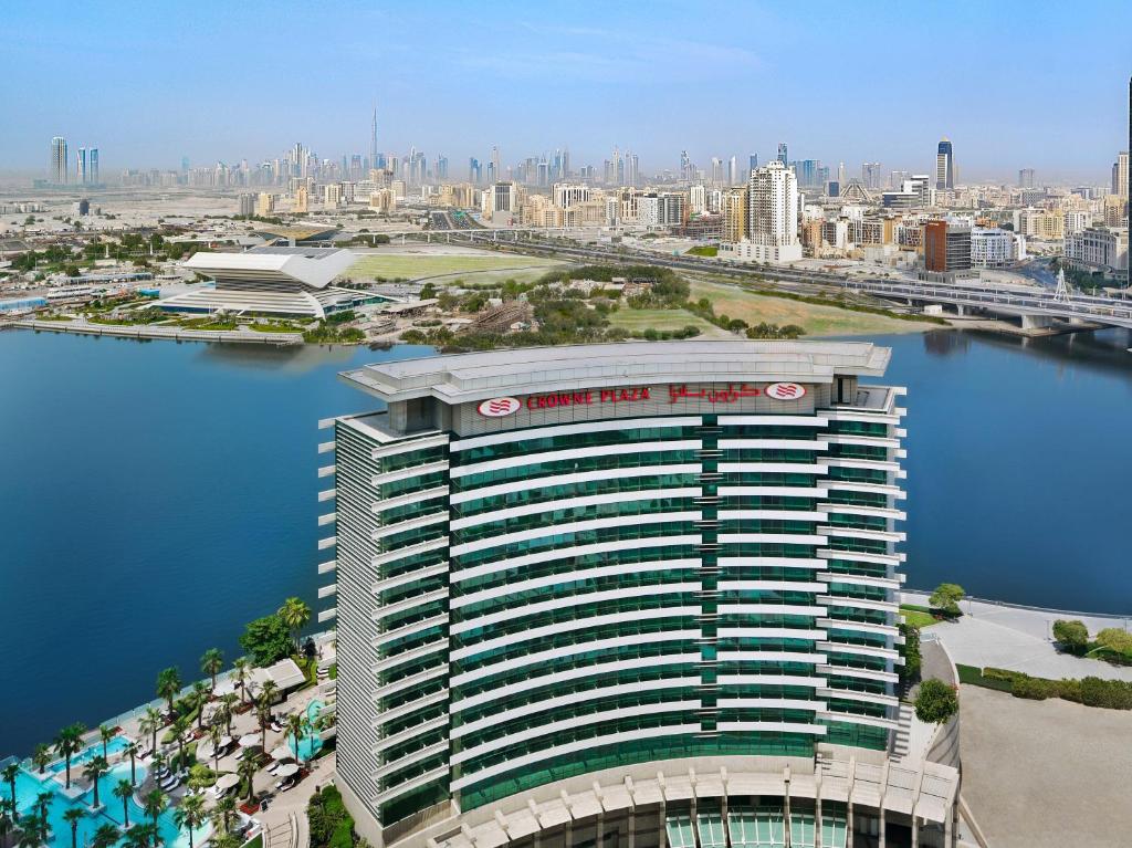 Crowne Plaza Dubai Festival City Dubai 01