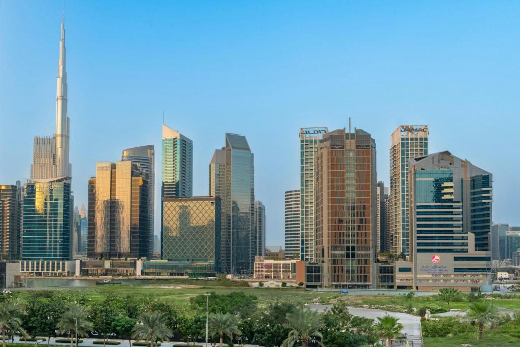 Renaissance Business Bay Hotel Dubai Dubai 02